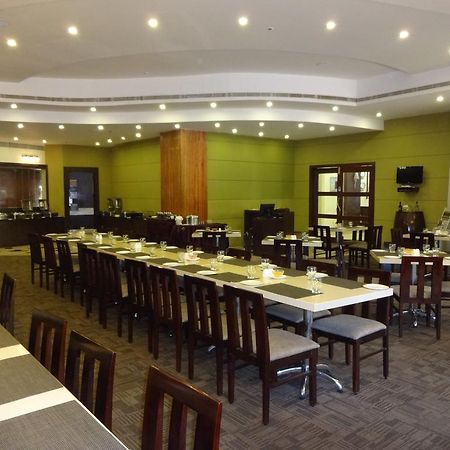 Regenta Central Deccan Chennai, Royapettah Luaran gambar