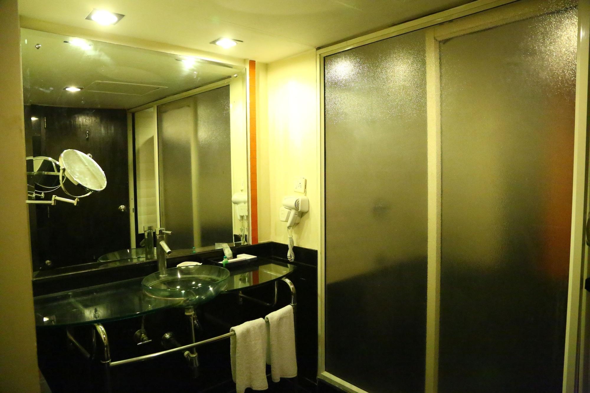 Regenta Central Deccan Chennai, Royapettah Luaran gambar
