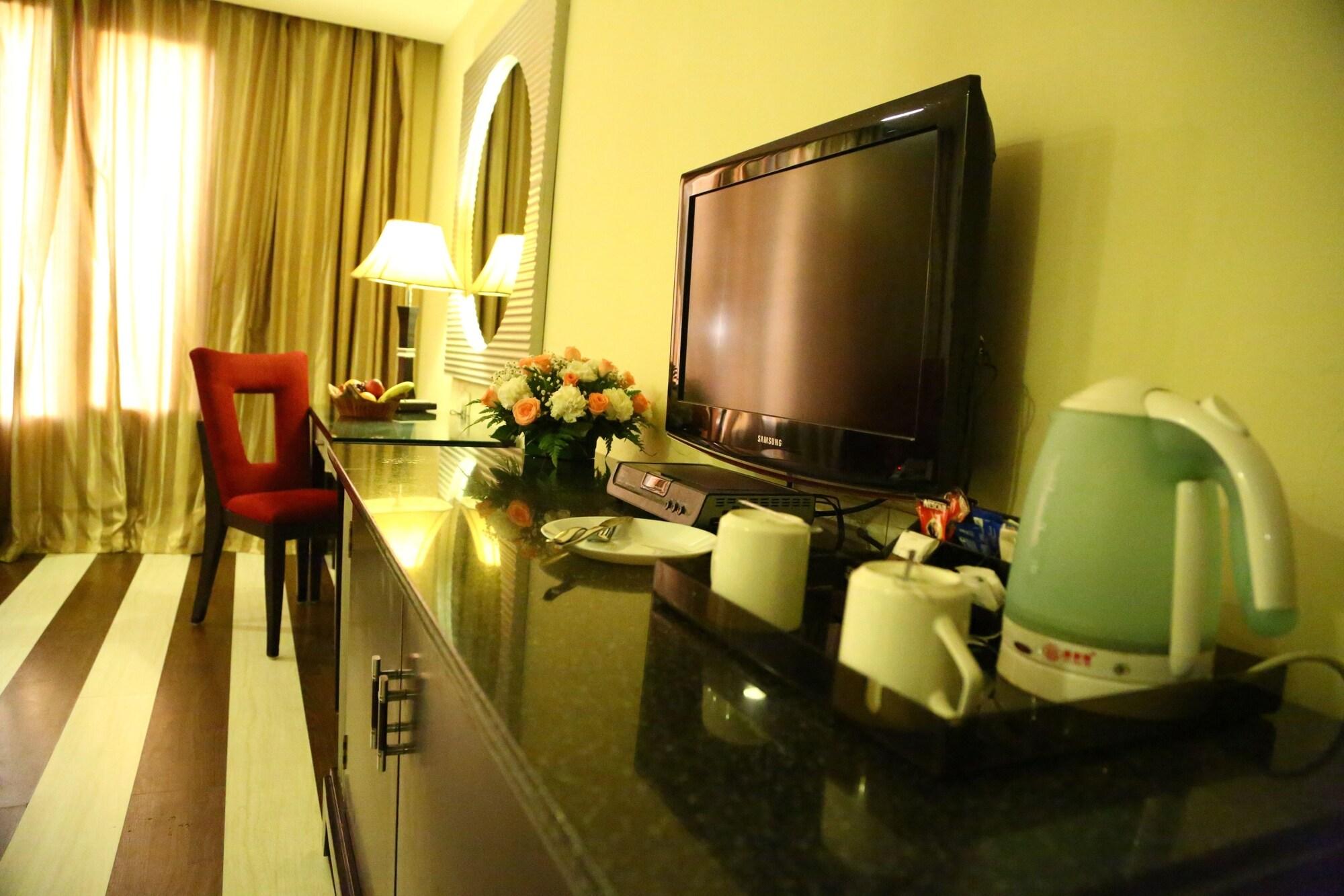 Regenta Central Deccan Chennai, Royapettah Luaran gambar