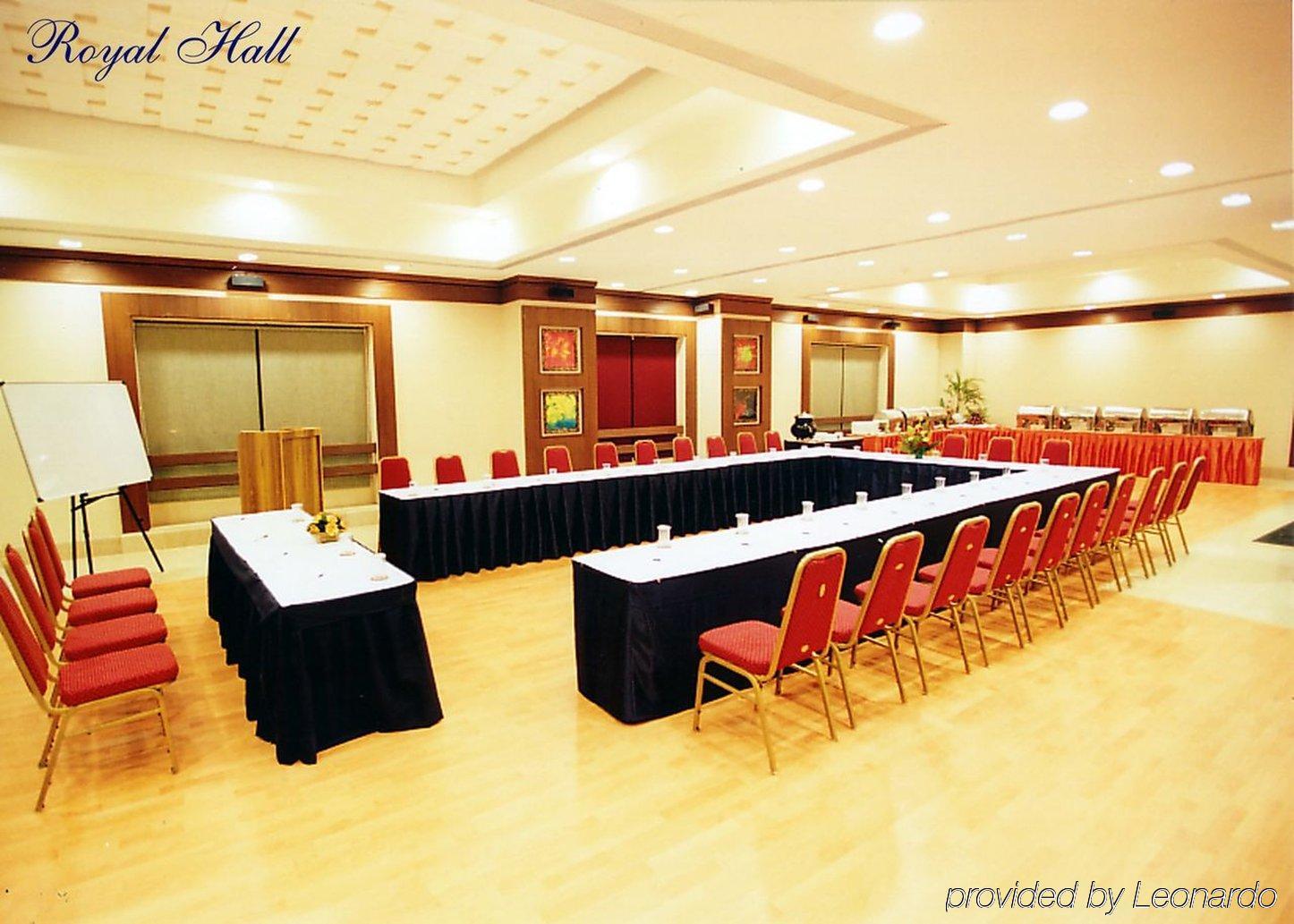 Regenta Central Deccan Chennai, Royapettah Luaran gambar