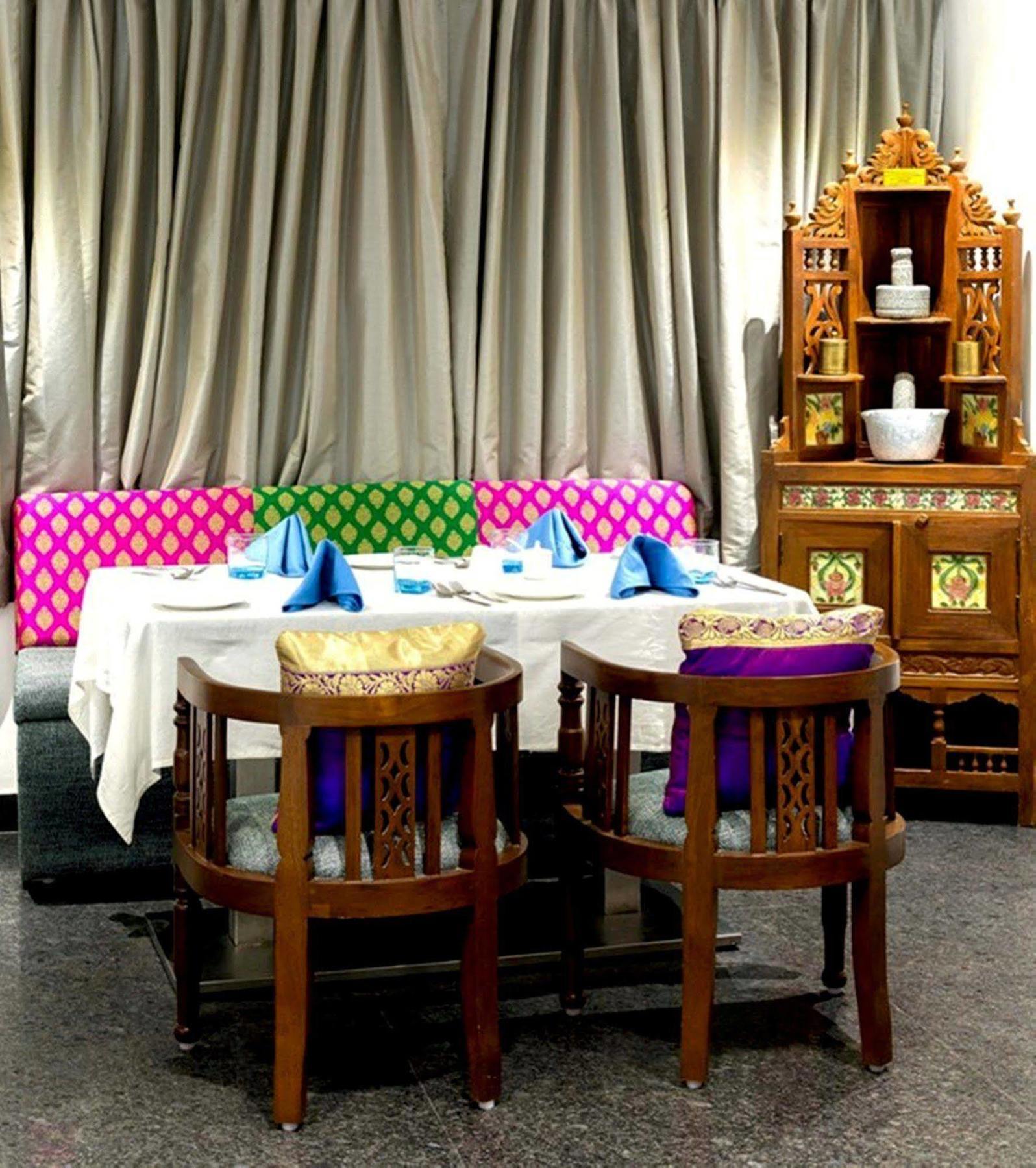 Regenta Central Deccan Chennai, Royapettah Luaran gambar