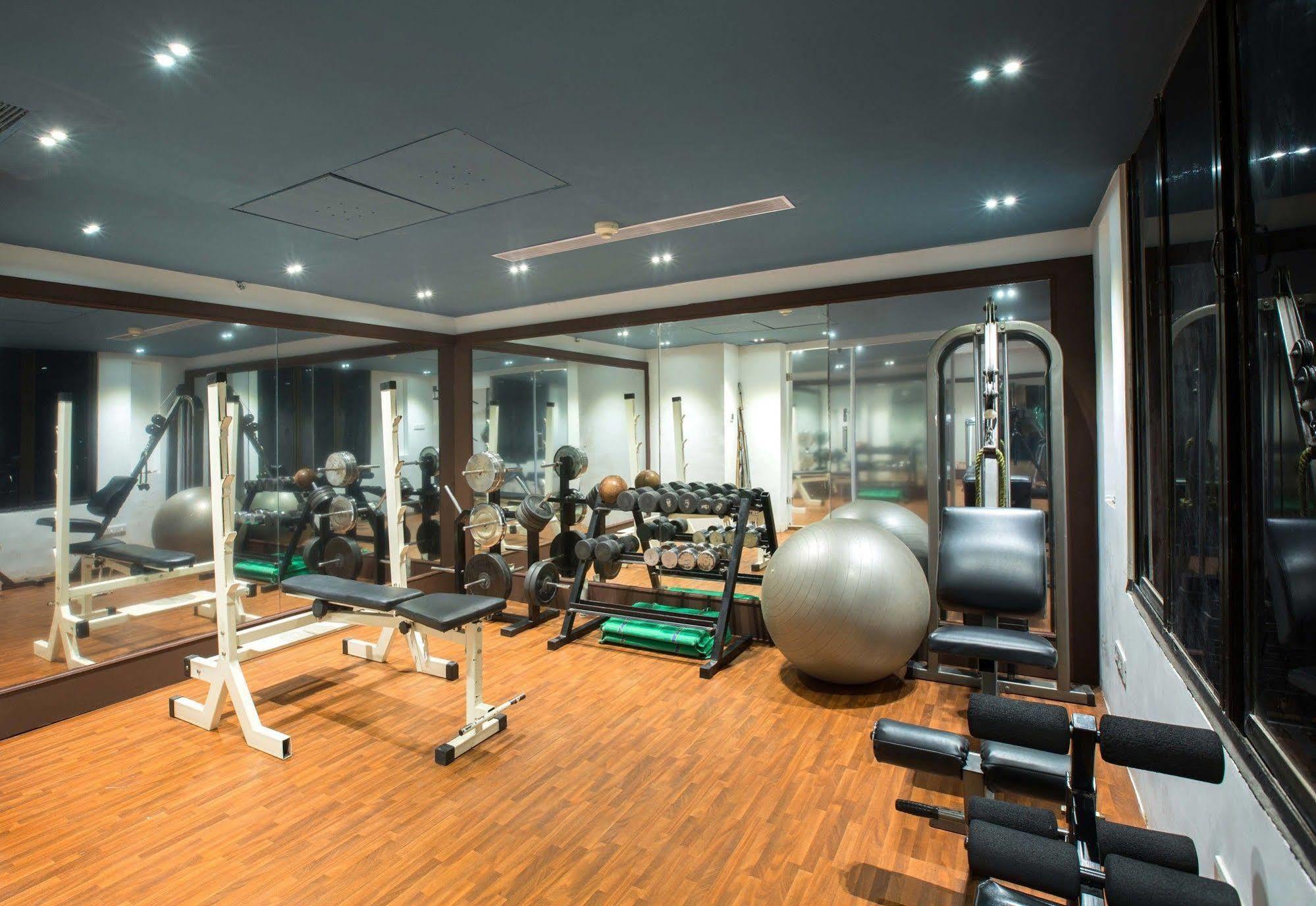 Regenta Central Deccan Chennai, Royapettah Luaran gambar