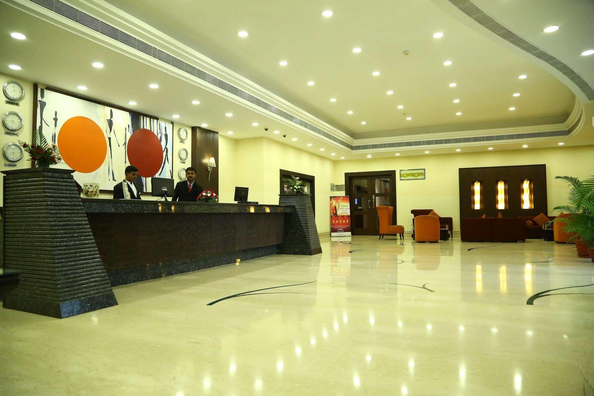 Regenta Central Deccan Chennai, Royapettah Luaran gambar