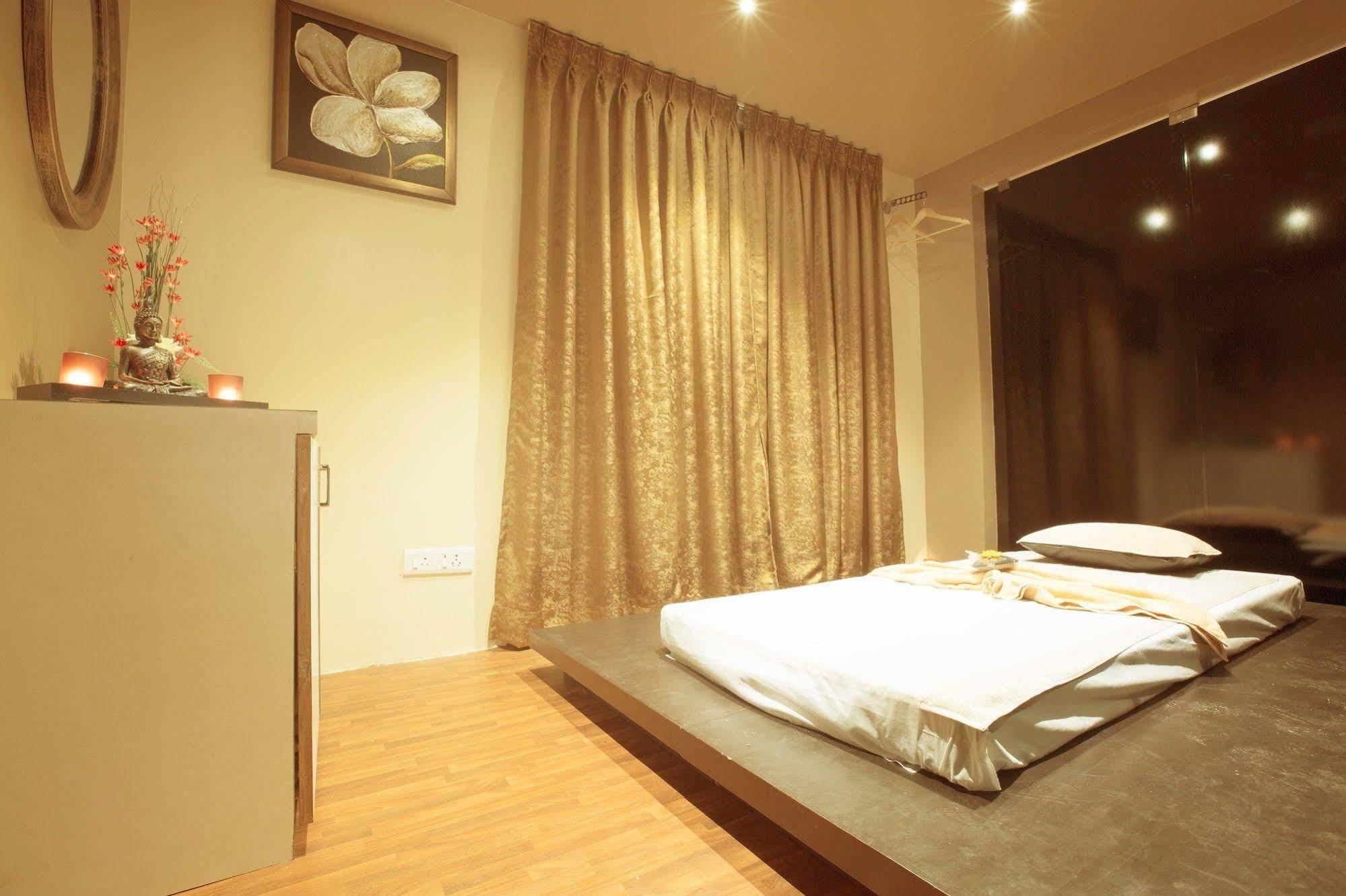 Regenta Central Deccan Chennai, Royapettah Luaran gambar