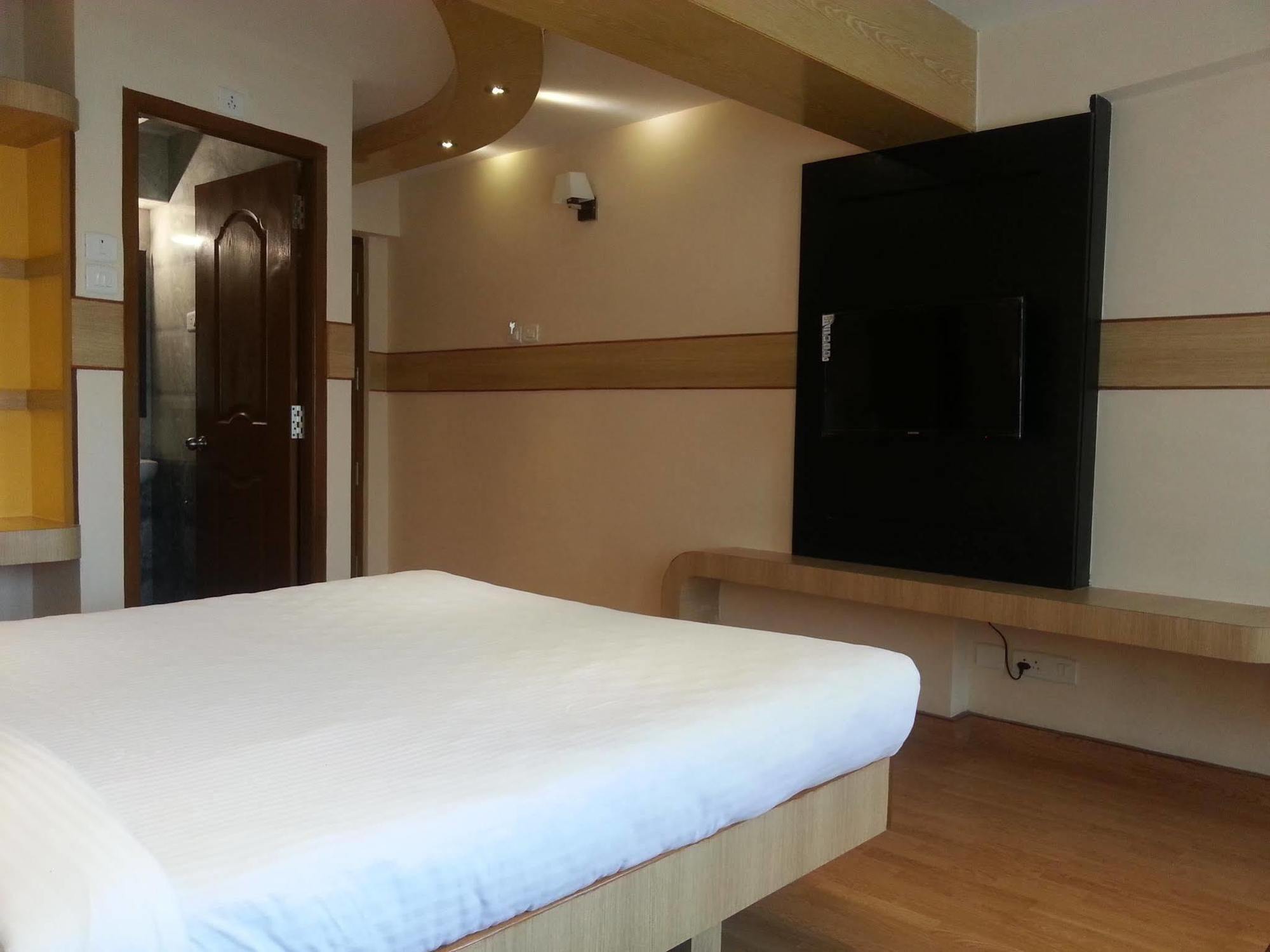 Regenta Central Deccan Chennai, Royapettah Luaran gambar