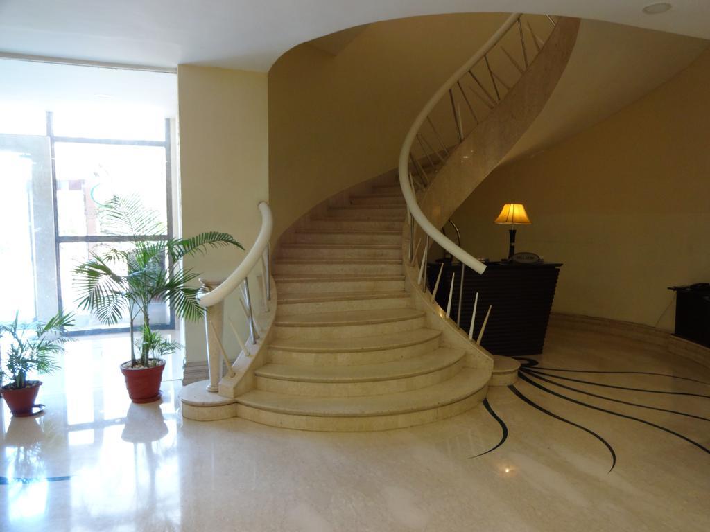 Regenta Central Deccan Chennai, Royapettah Luaran gambar